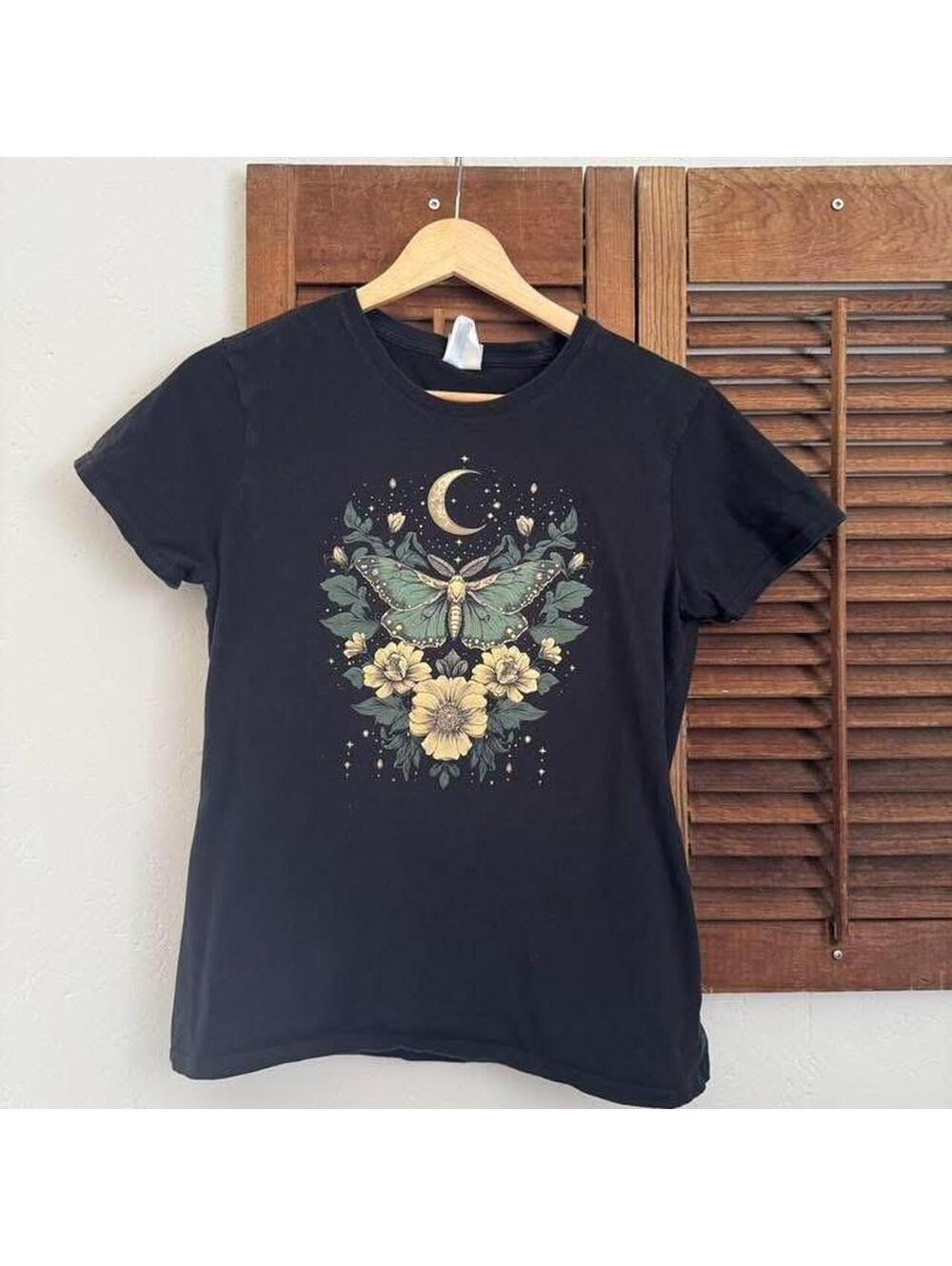 Boho 100% cotton butterfly celestial moon flowers floral tee top